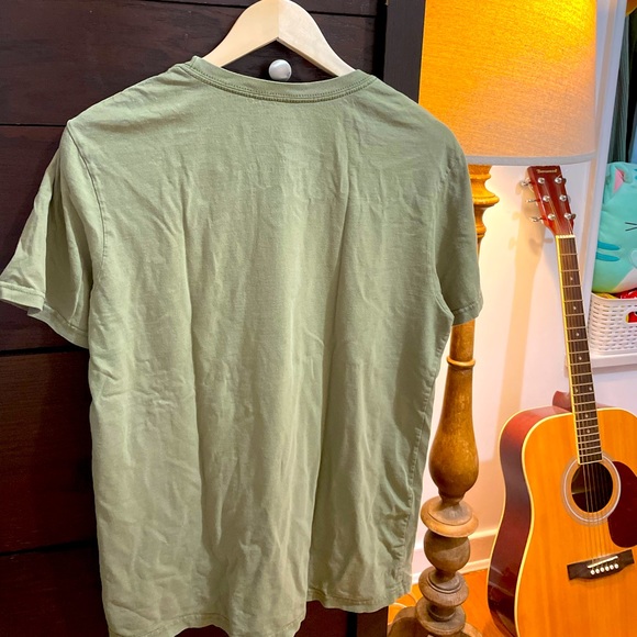 OFFICIAL DISNEY T-SHIRT - Picture 3 of 3